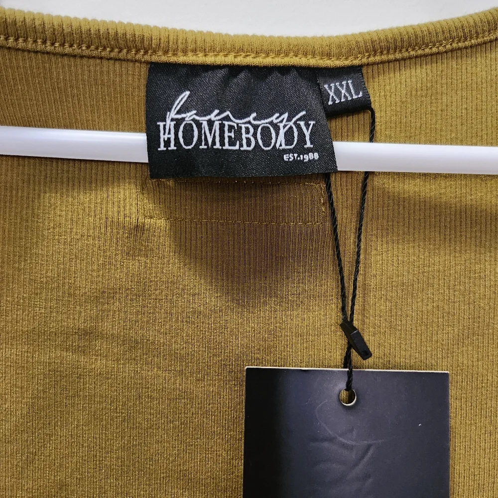 Fancy Homebody Signature Maxi Ribbed Dress - Picture 5 of 6